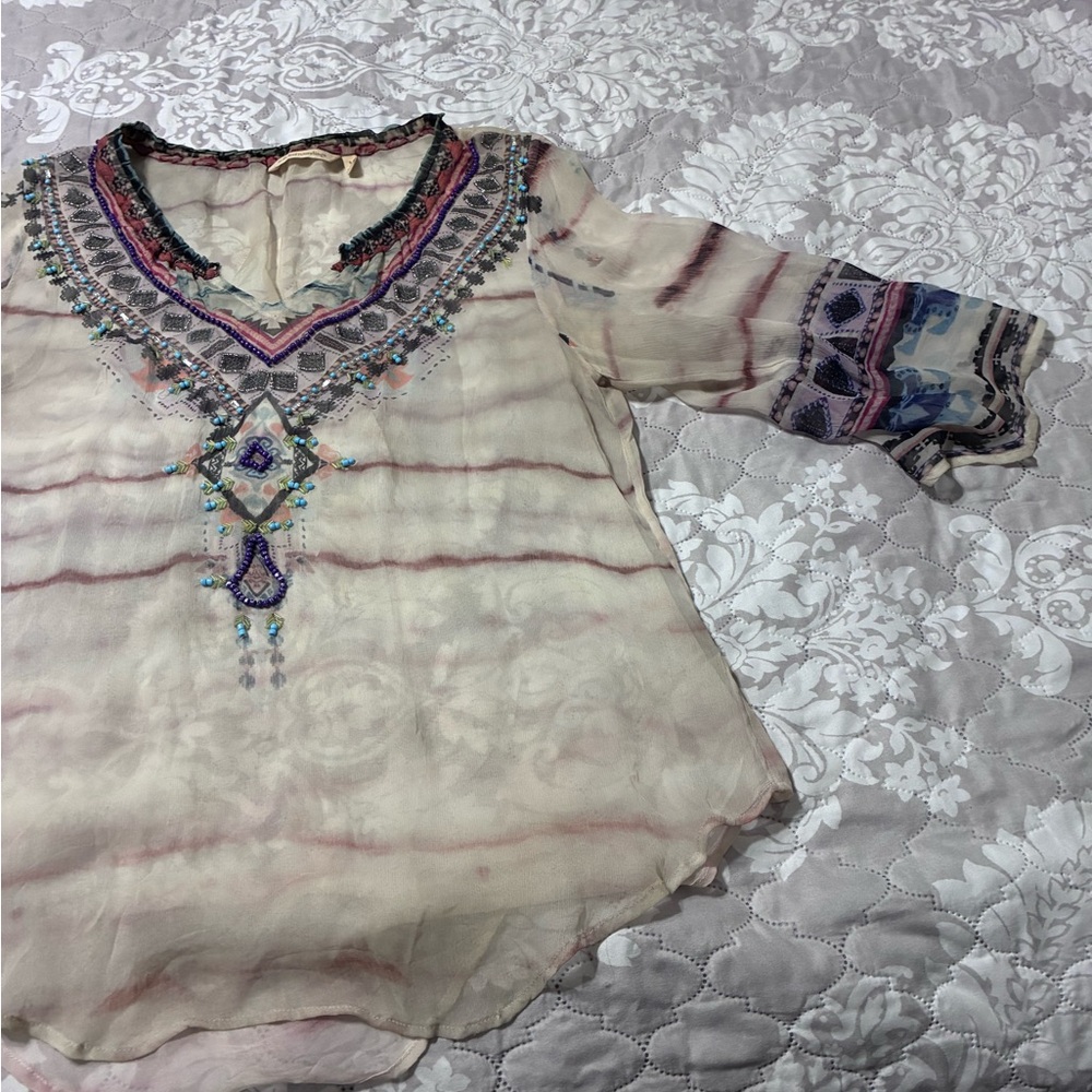 Embellished V-Neck Boho Women's Top in Cream and Pink